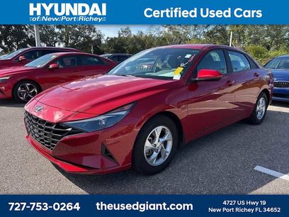 Certified 2023 Hyundai Elantra SE