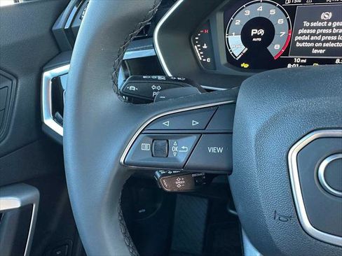 New 2025 Audi Q3 2.0T Premium image 31