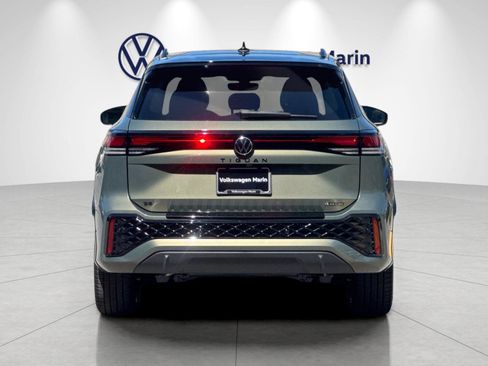 New 2026 Volkswagen Tiguan SE R-Line AWD/4WD image 4