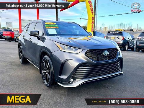Used 2021 Toyota Highlander XSE image 5
