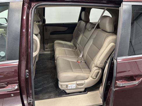 Used 2011 Honda Odyssey EX-L image 23