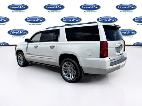 Used 2019 Chevrolet Suburban Premier w/ Premier Plus Edition AWD/4WD image 5