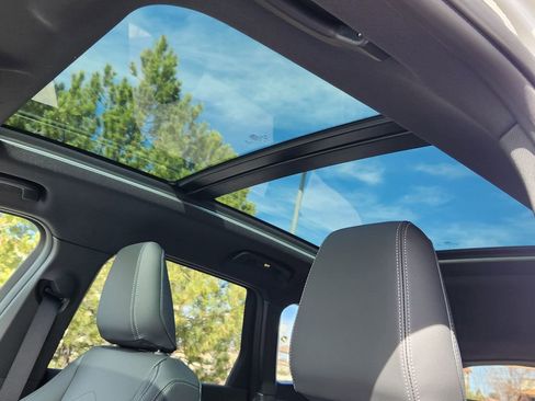 New 2026 BMW X1 xDrive28i image 18