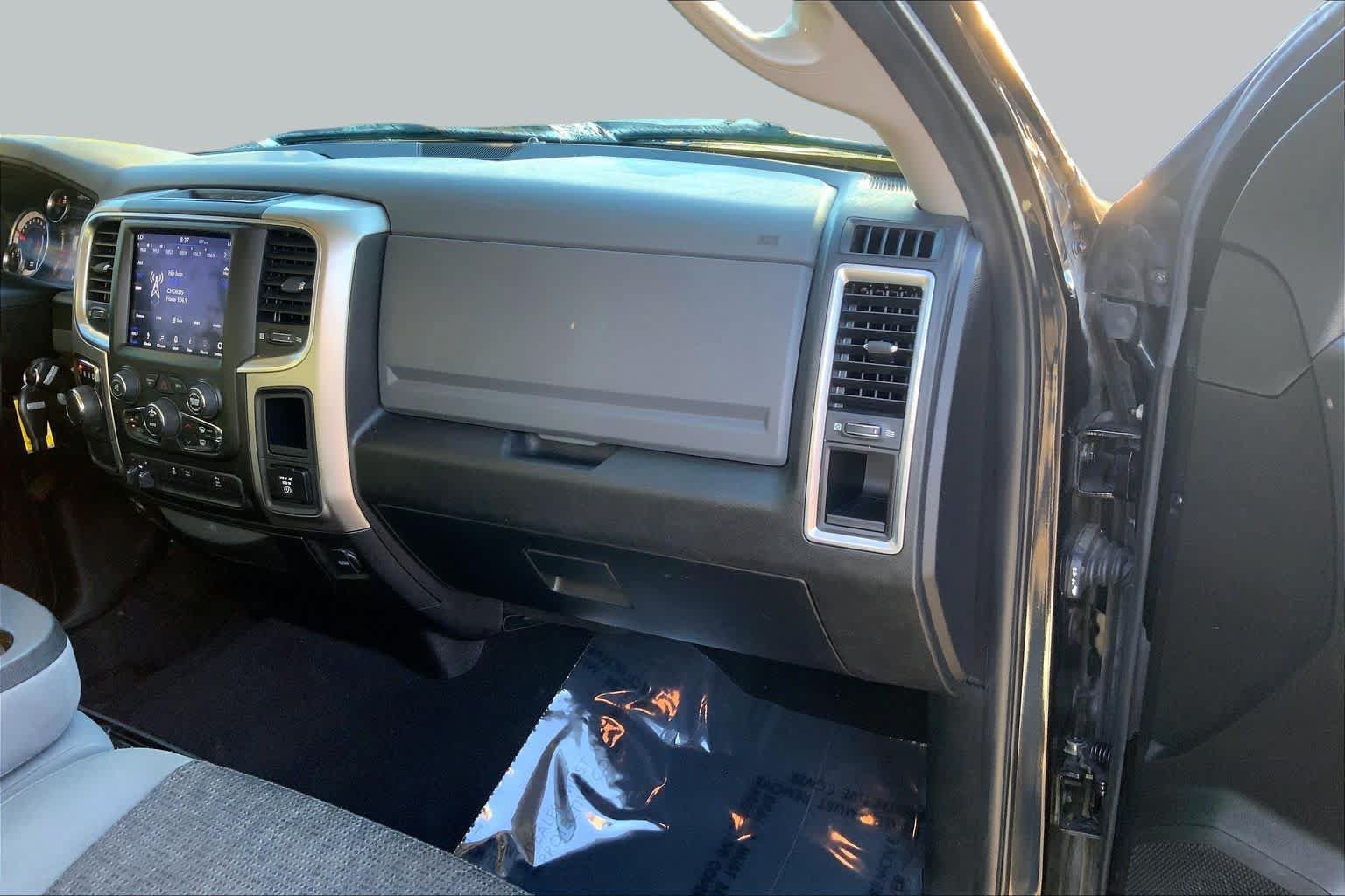 Used 2019 RAM 1500 Warlock w/ Electronics Group RWD image 16