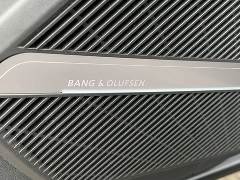 Certified 2022 Audi Q5 2.0T Premium Plus w/ Premium Plus Package image 46