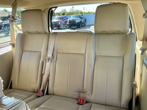 Used 2008 Ford Expedition EL Eddie Bauer image 21