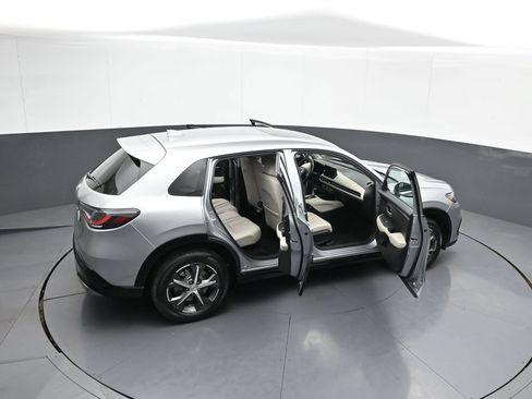 Certified 2024 Honda HR-V EX-L image 89