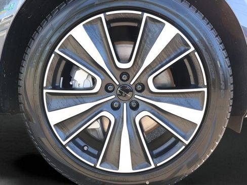 New 2026 Land Rover Range Rover SE image 9