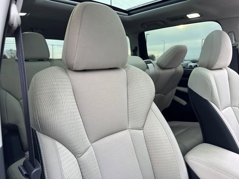 Used 2021 Subaru Ascent Premium w/ Sport Package image 31