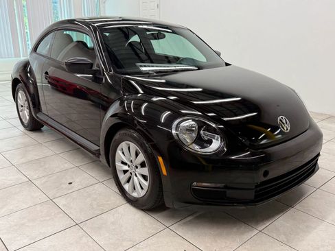 Used 2014 Volkswagen Beetle 1.8T FWD image 1