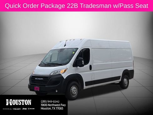 Used 2025 RAM ProMaster 2500 w/ Convenience Group FWD image 9