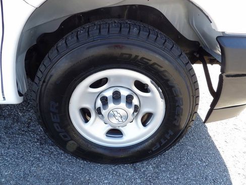 Used 2020 Chevrolet Express 2500 w/ Safety Package image 53