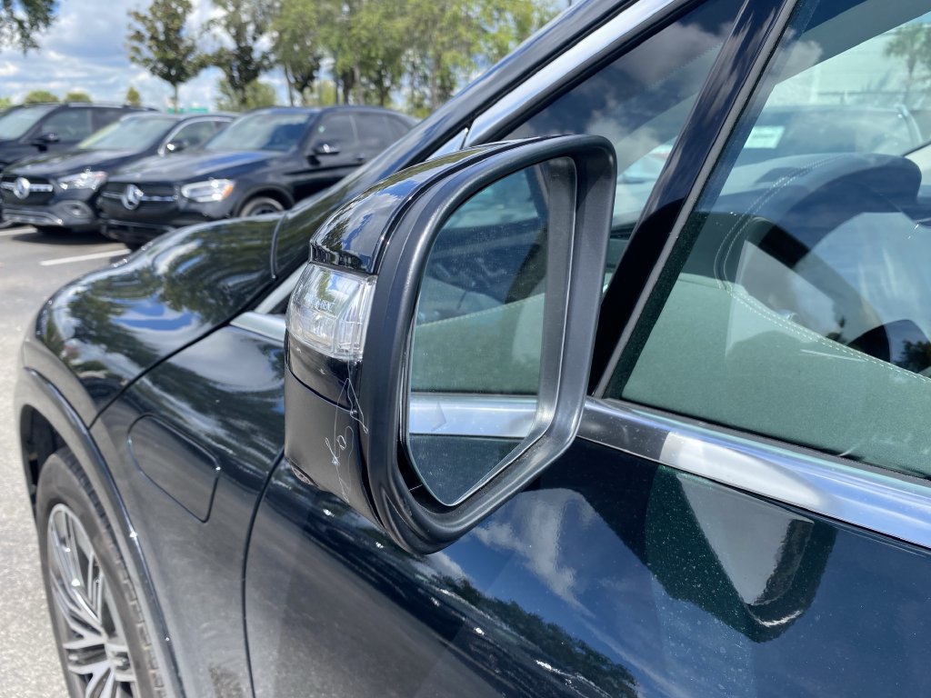 Certified 2024 Mercedes-Benz EQS 580 4MATIC SUV image 21