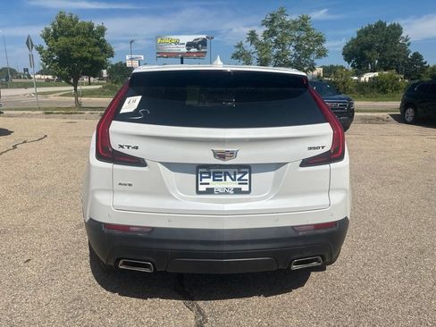 Used 2022 Cadillac XT4 Luxury AWD/4WD image 7