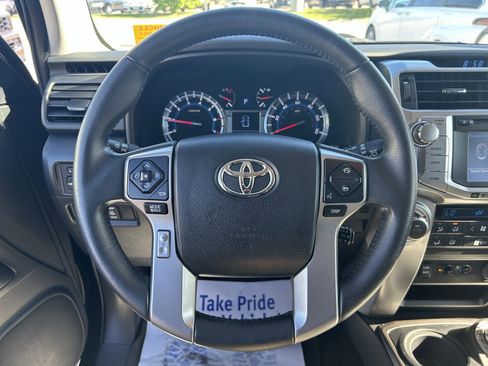 Certified 2018 Toyota 4Runner Limited AWD/4WD image 22