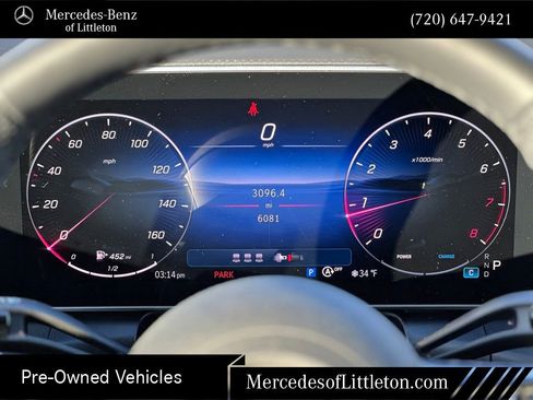 Used 2025 Mercedes-Benz GLC 300 4MATIC image 16