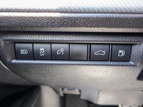 Used 2026 Toyota Camry SE w/ Convenience Package FWD image 18