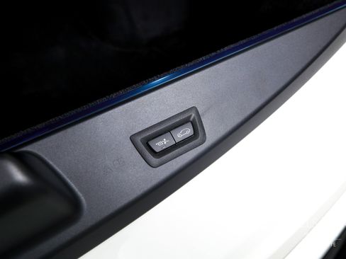 New 2026 Rolls-Royce Cullinan image 27