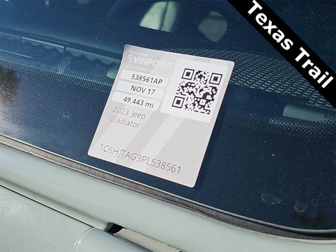 Used 2023 Jeep Gladiator Sport image 25