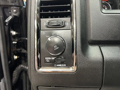 Used 2015 RAM 1500 Sport w/ Convenience Group AWD/4WD image 12