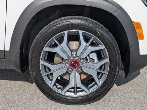 Certified 2021 Kia Seltos SX w/ SX Sunroof Package image 13