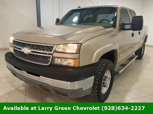 Used 2005 Chevrolet Silverado 2500 LS w/ Heavy-Duty Power Package image 1