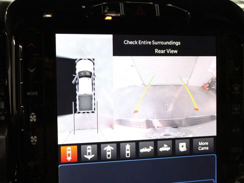 Used 2024 RAM 2500 Limited image 35