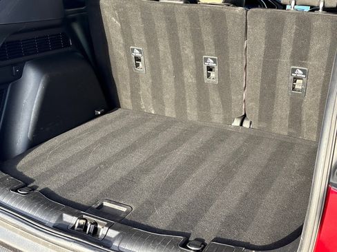 Used 2020 Ford Escape Titanium image 37