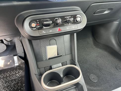 Used 2025 MINI Cooper S image 12