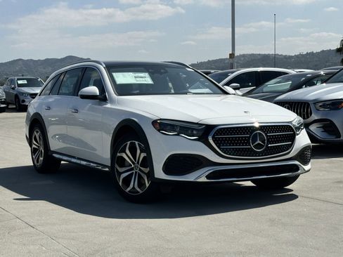 New 2025 Mercedes-Benz E 450 4MATIC All-Terrain Wagon image 2