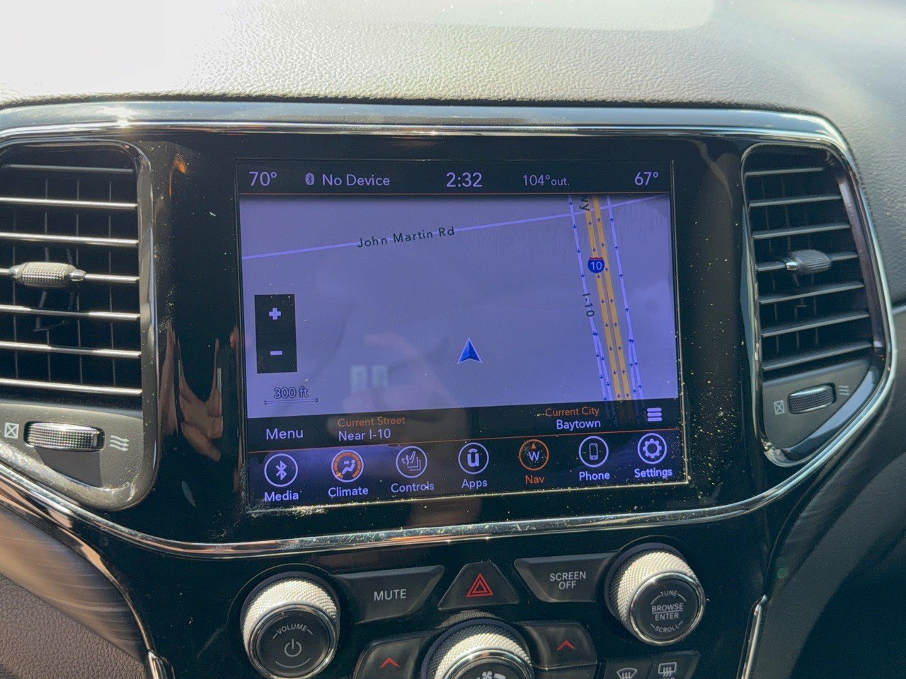 Used 2021 Jeep Grand Cherokee Laredo X RWD image 23
