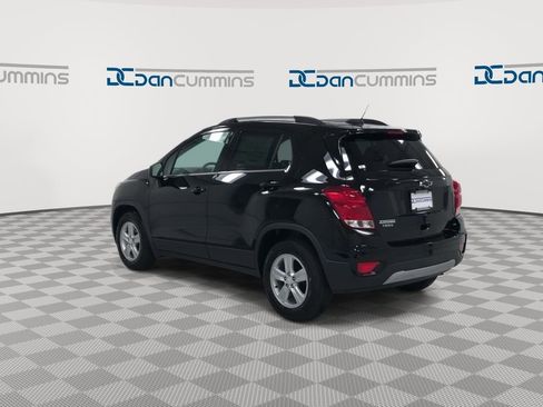 Used 2020 Chevrolet Trax LT FWD image 6