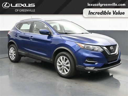 Used 2020 Nissan Rogue Sport SV w/ All-Weather Package image 1