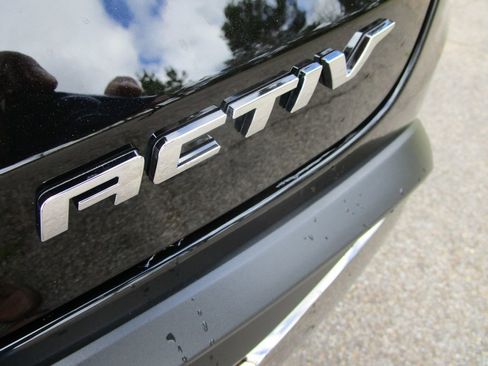 New 2026 Chevrolet Trax ACTIV w/ Driver Confidence Package image 10