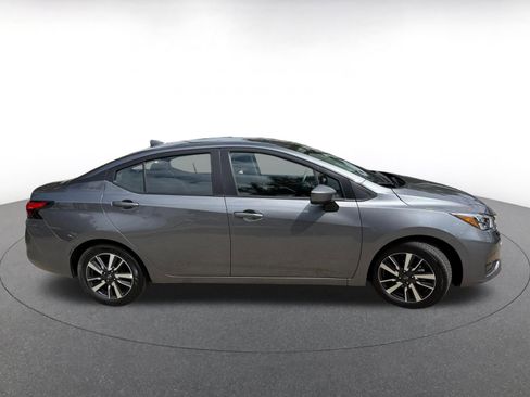 Used 2025 Nissan Versa SV FWD image 15