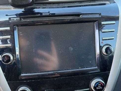 Used 2017 Nissan Murano Platinum image 8