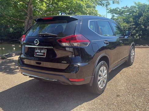 Used 2020 Nissan Rogue S AWD/4WD image 4