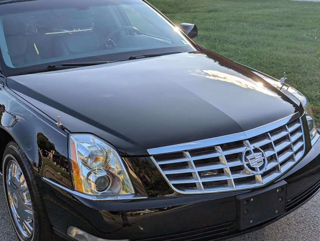 Used 2009 Cadillac DTS Hearse FWD image 14