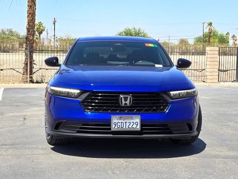 Used 2023 Honda Accord Sport image 2