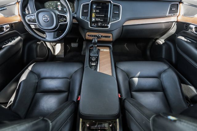 Used 2021 Volvo XC90 T6 Momentum AWD/4WD image 45