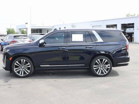 Used 2021 Cadillac Escalade Premium Luxury Platinum image 4