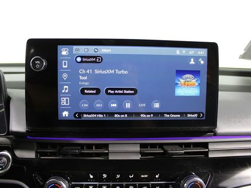 Used 2024 Honda Prologue Touring image 19