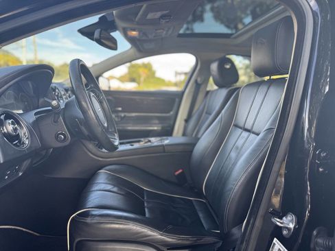 Used 2014 Jaguar XJ L Portfolio image 12
