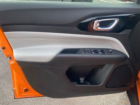 New 2026 Jeep Compass Limited image 12