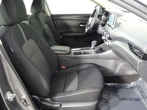 Used 2023 Nissan Sentra SV image 14