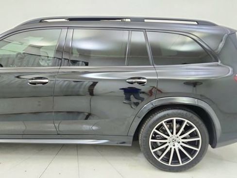 Used 2025 Mercedes-Benz GLS 450 GLS 450 image 4