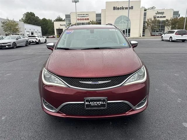 Used 2020 Chrysler Pacifica Limited FWD image 2