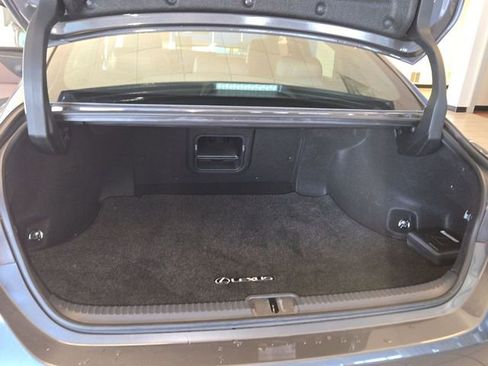 Used 2025 Lexus ES 350 Ultra Luxury image 24