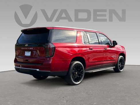 New 2026 Chevrolet Suburban LS image 20