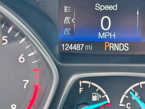 Certified 2017 Ford Escape Titanium FWD image 29